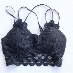 Wishlist medium lace Bralette